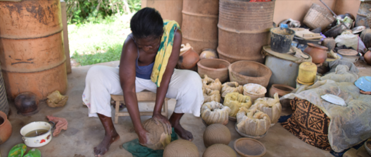 Ontdek Ghana Pottenbakkerij in Kpando
